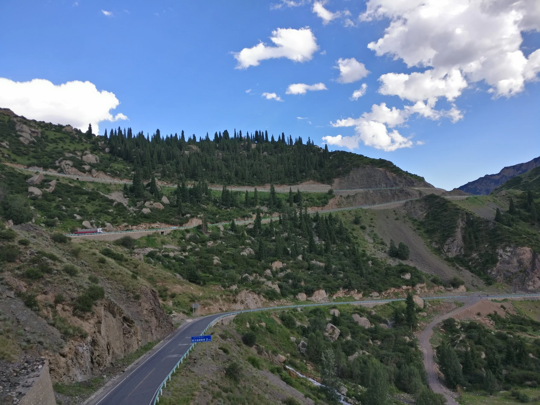 The Kuqa side of the Duku Highway, photographed in 2018. Used here to show the southern change in landscape, not as evidence of 2026 road conditions.