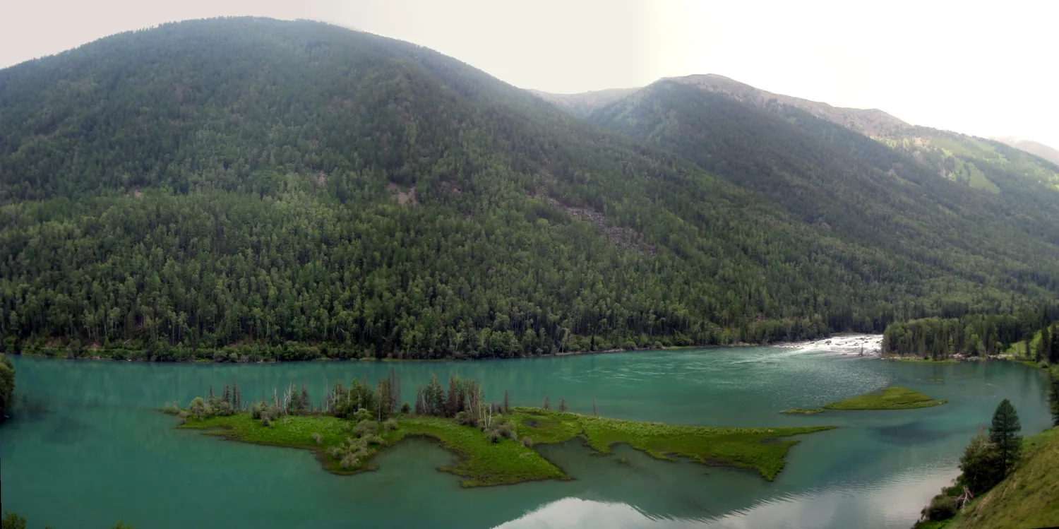 Kanas mountain forest and river bend